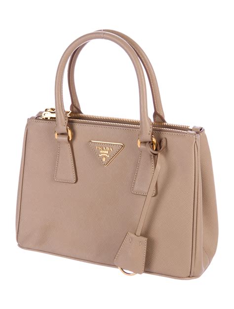 prada saffiano classic tote|Prada saffiano lux mini.